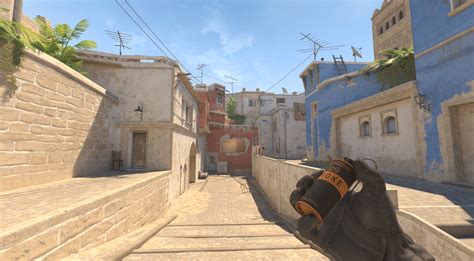 CS2 smoke practice commands: How to practice smokes in CS2.